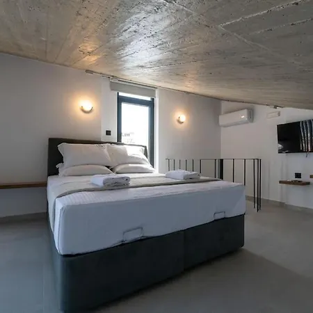 Kedl Junior Apartman Kalamáta